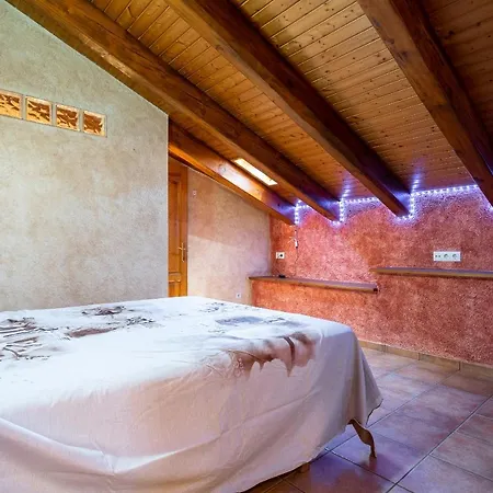 Hauzify I Casa Sant Gregori El Perello (Catalonia)